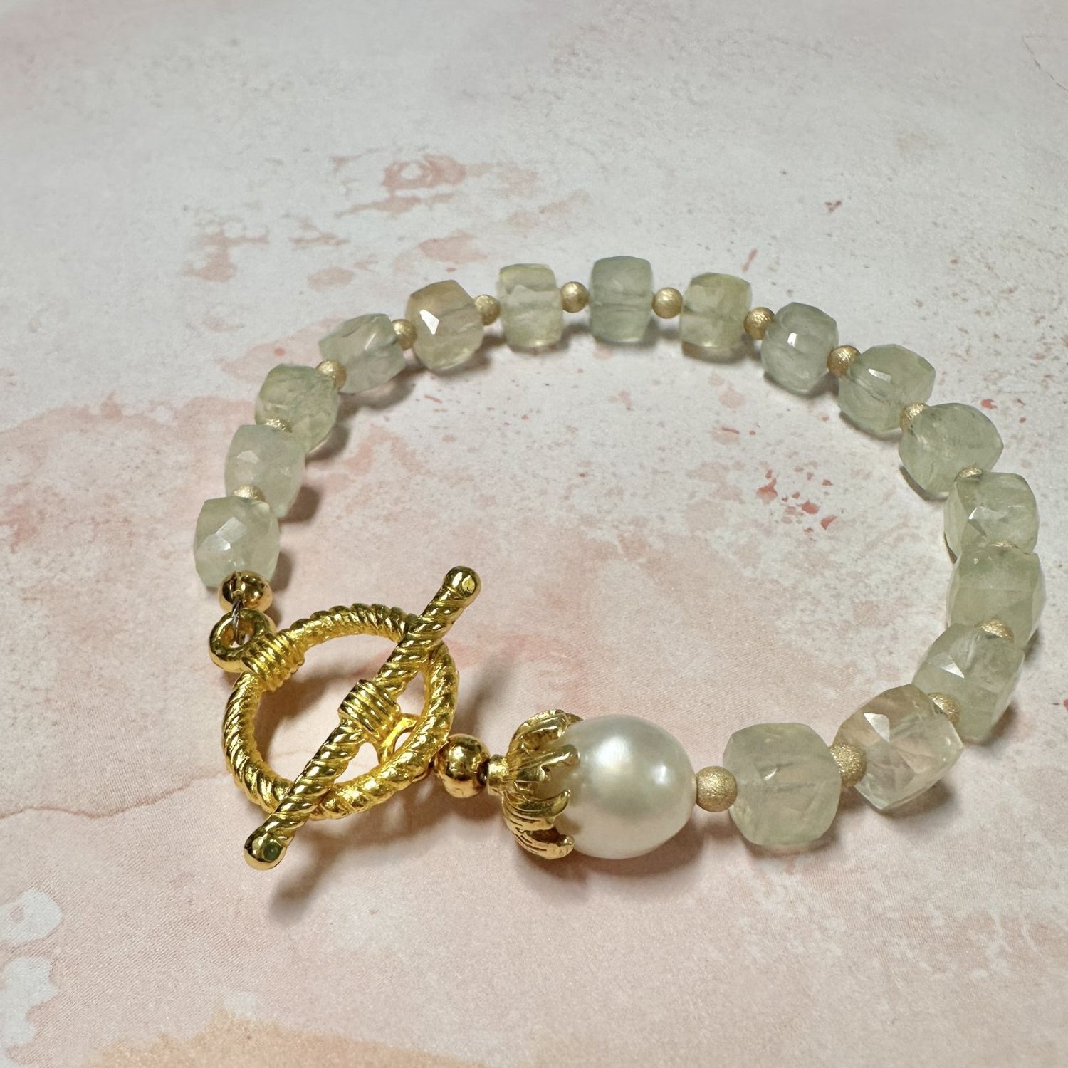 Phrenite and Pearl Bracelet