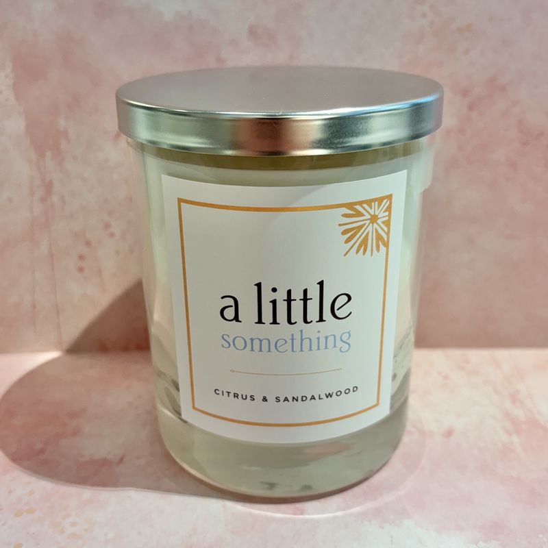 13.5oz Citrus &amp; Sandalwood Candle