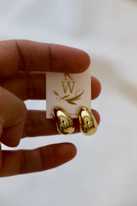 Gold Bonnie Chunky Teardrop Studs
