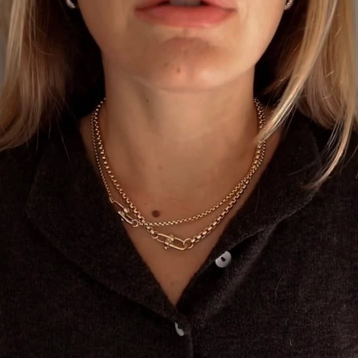 Nova Round Box Gold Chain Necklace