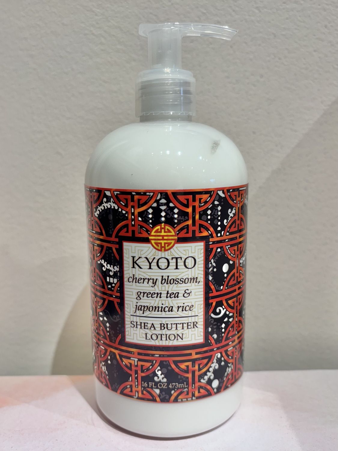 Lotion Bottle 16oz., Scent: Kyoto