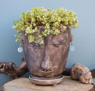 CERAMIC HEAD PLANTER with SAUCER  size no2.