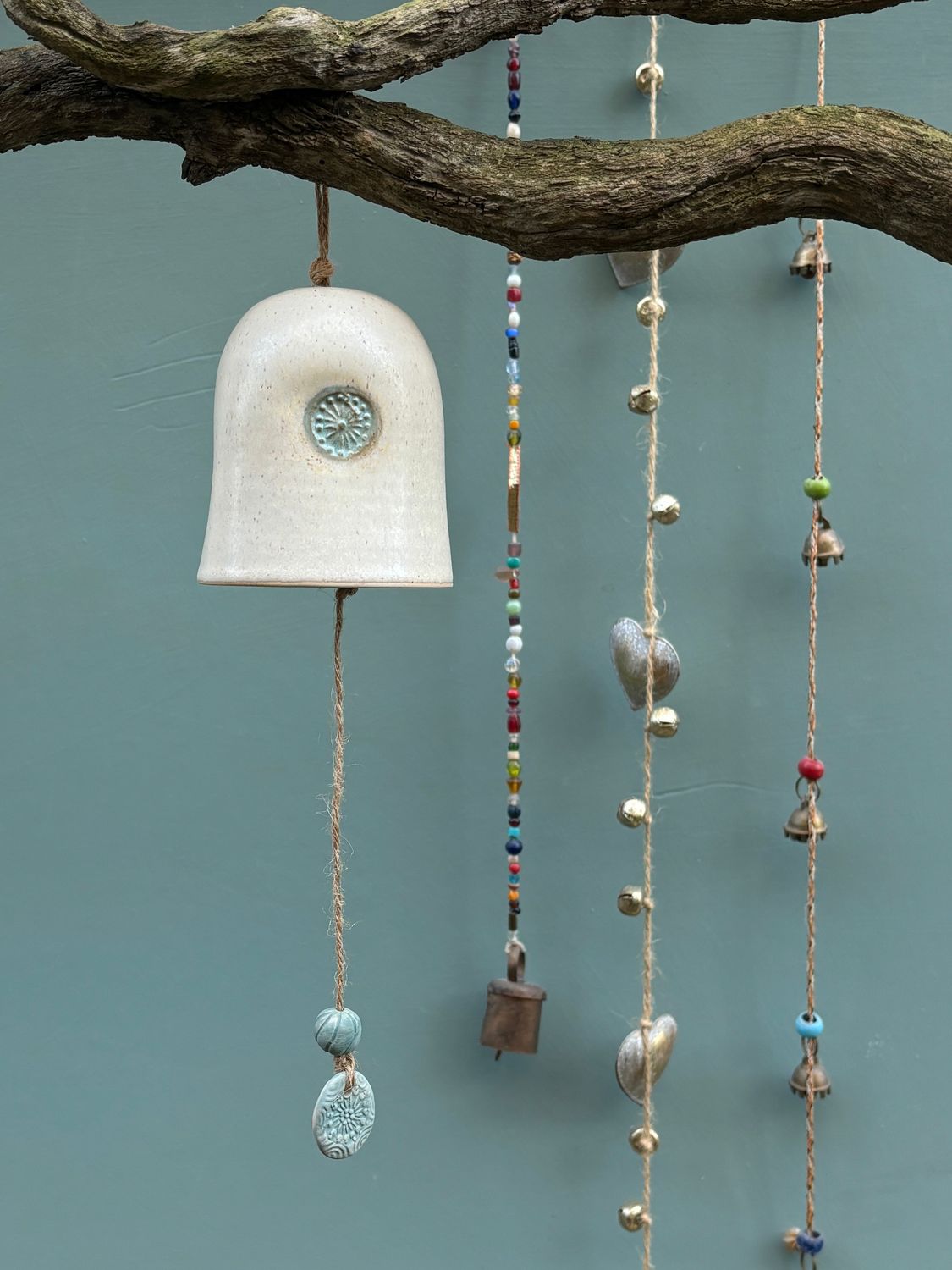 CERAMIC BELL- Cream/Green