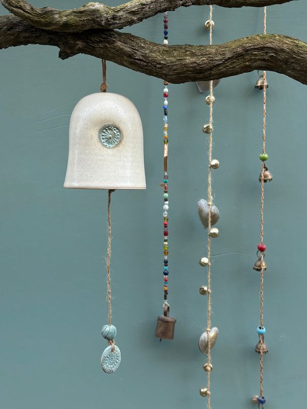 CERAMIC BELL- Cream/Green
