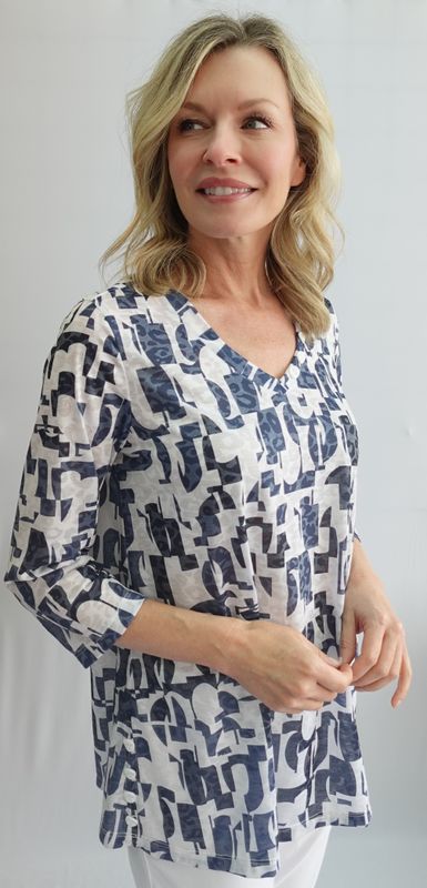 SOFTWORKS 3/4 Sleeve Printed Top SOFTWORKS 3/4 Sleeve Printed Top