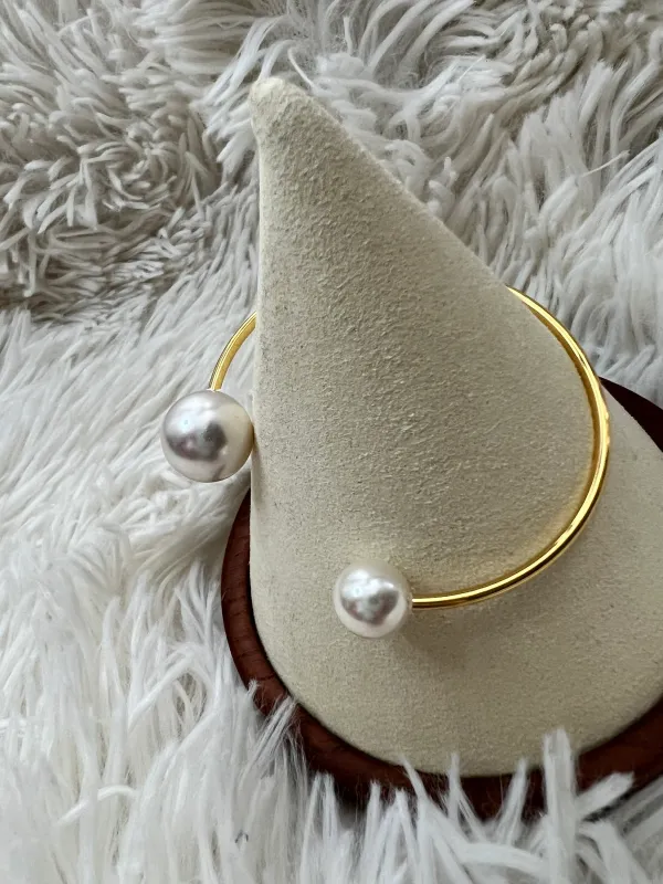 Pearl Bracelet Bangle