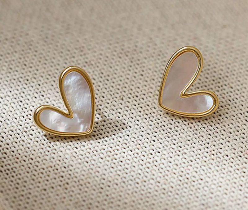 Small Gold Tone Heart Earrings