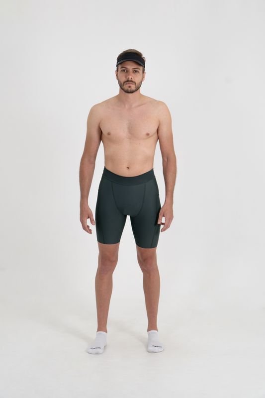 Titan Grigio Short