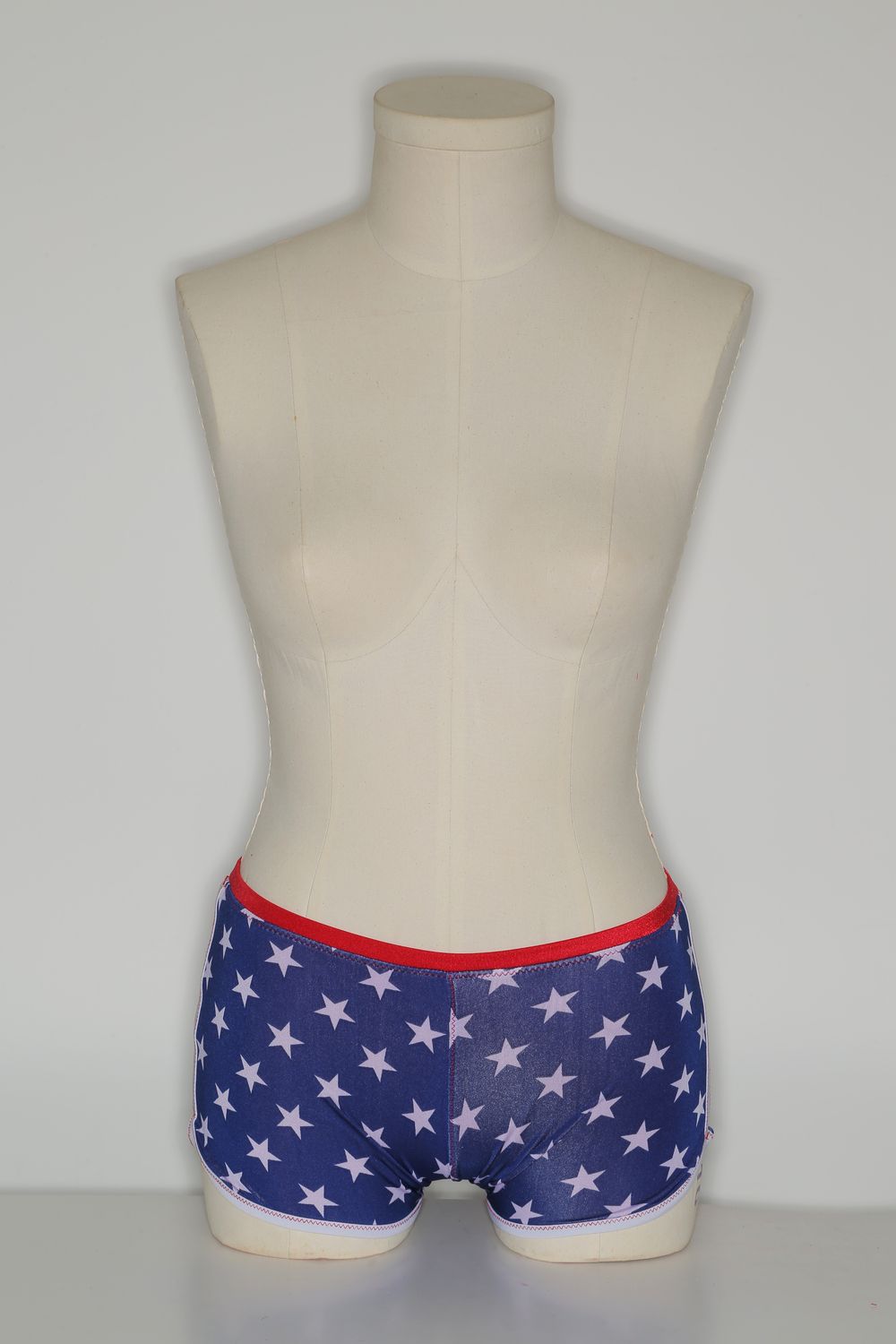 01 US