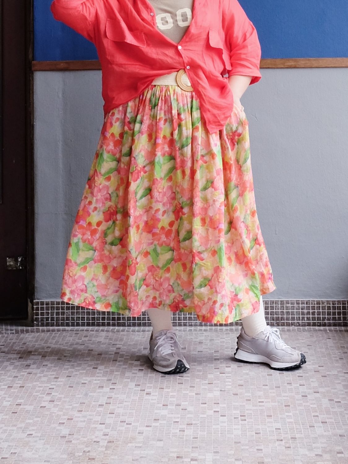 【MIAE】美愛桃源 Flower Satin Slit Long Skirt 58311009_8069_4_1200x1200.jpg?