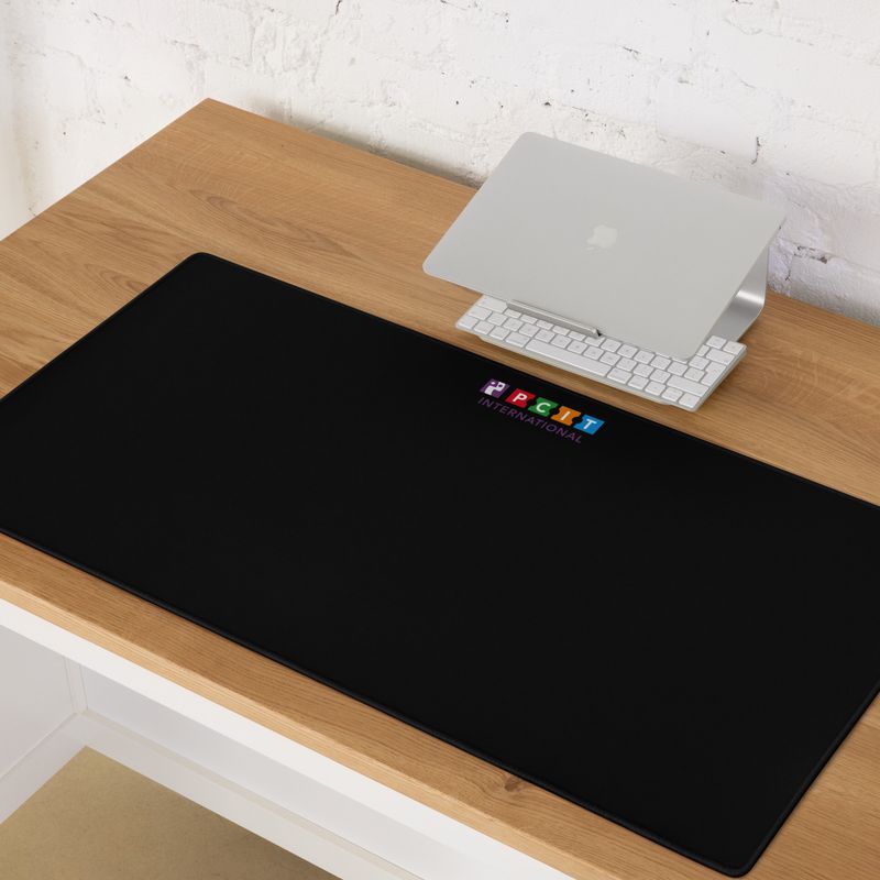 Desk pad