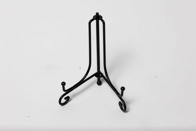 Compact Tabletop Display Easel