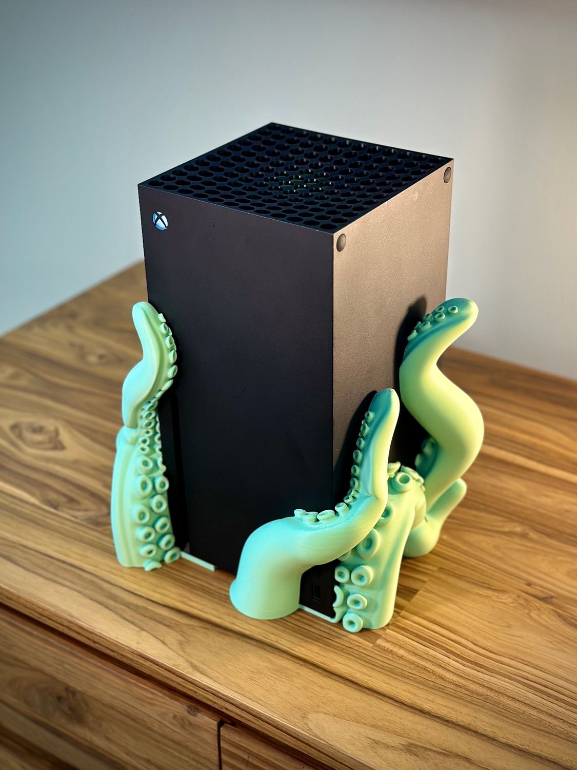 Xbox Series X Tentacle Stand Dock Kawaii Gamer Gift