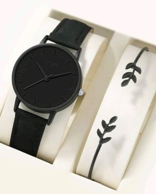 Women&#39;s watch &amp; bracelet