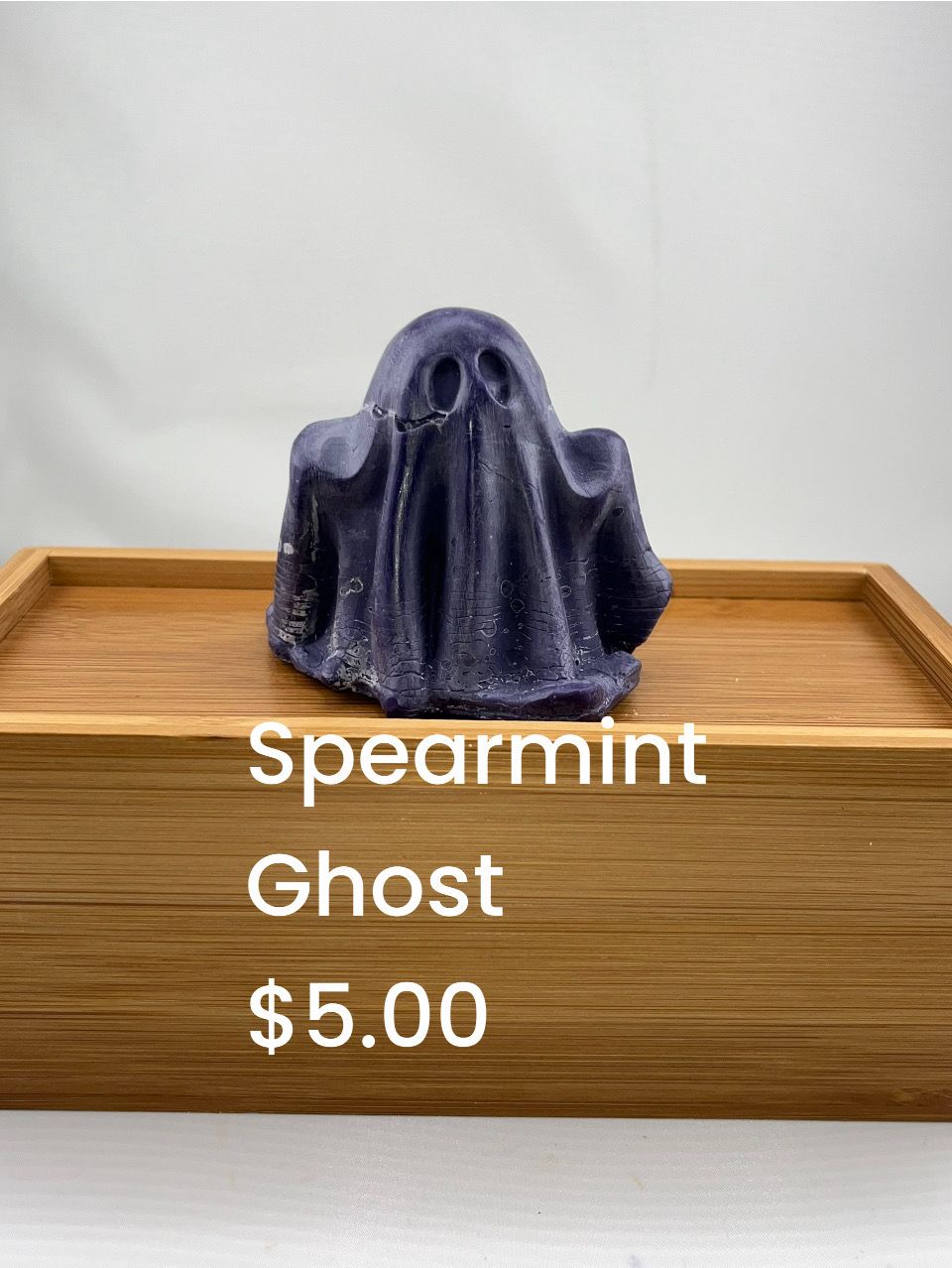 Ghost Altar Candle Spearmint Scent