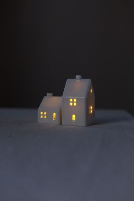 2 Porcelain Houses set #01