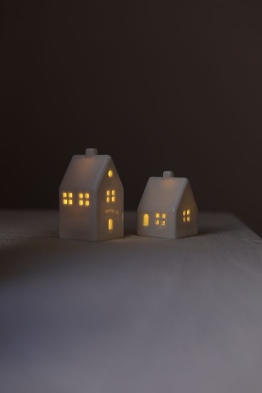 2 Porcelain Houses set #02