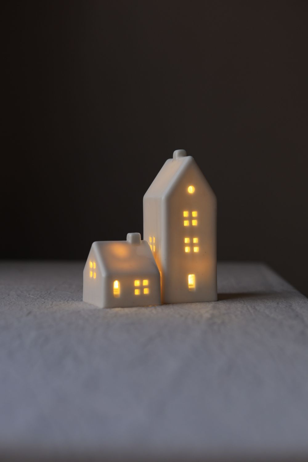 2 Porcelain Houses set #03