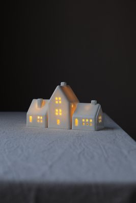 3 Porcelain Houses set #07