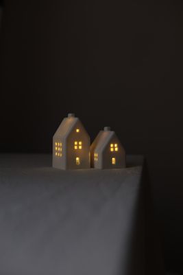 2 Porcelain Houses set #05