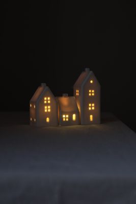 3 Porcelain Houses set #08