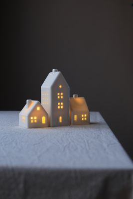 3 Porcelain Houses set #09