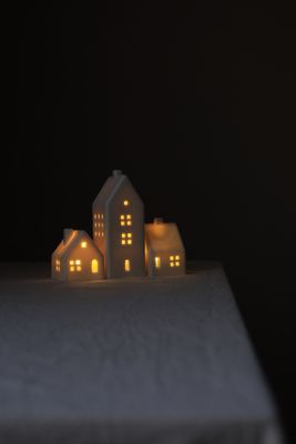 3 Porcelain Houses set #09