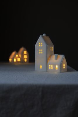 4 Porcelain Houses set #012