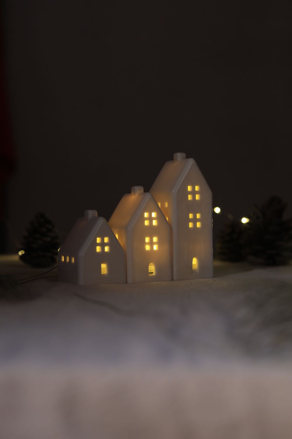 3 Porcelain Houses set #10