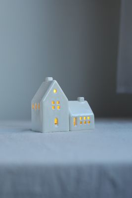 2 Ceramic Luminary Houses set #01