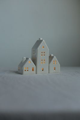 3 Ceramic Luminary Houses set #06