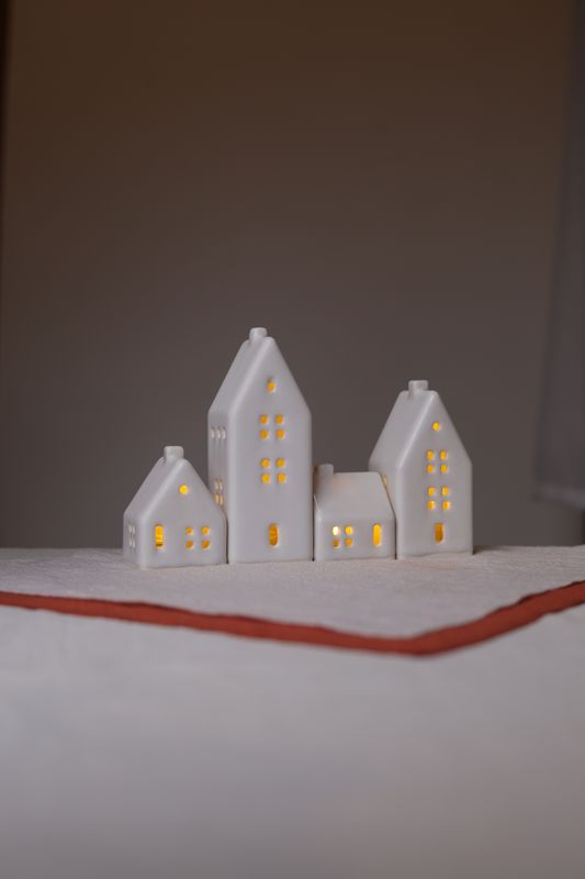 4 Ceramic Luminary Houses set #12