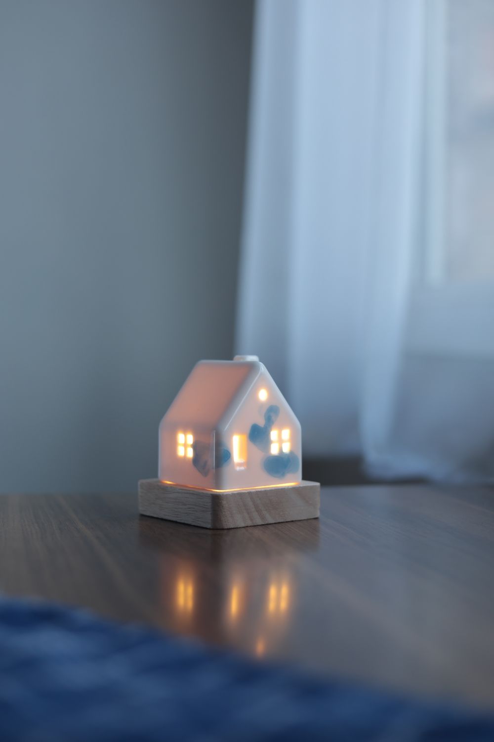 Big Porcelain Night Lamp #04