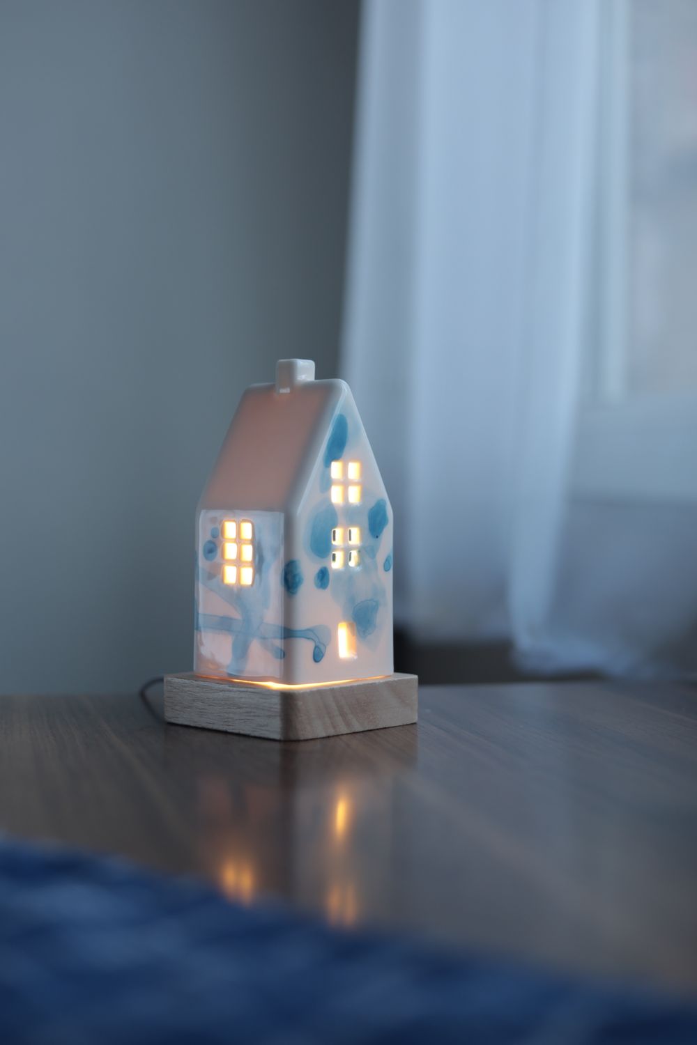 Big Porcelain Night Lamp #08