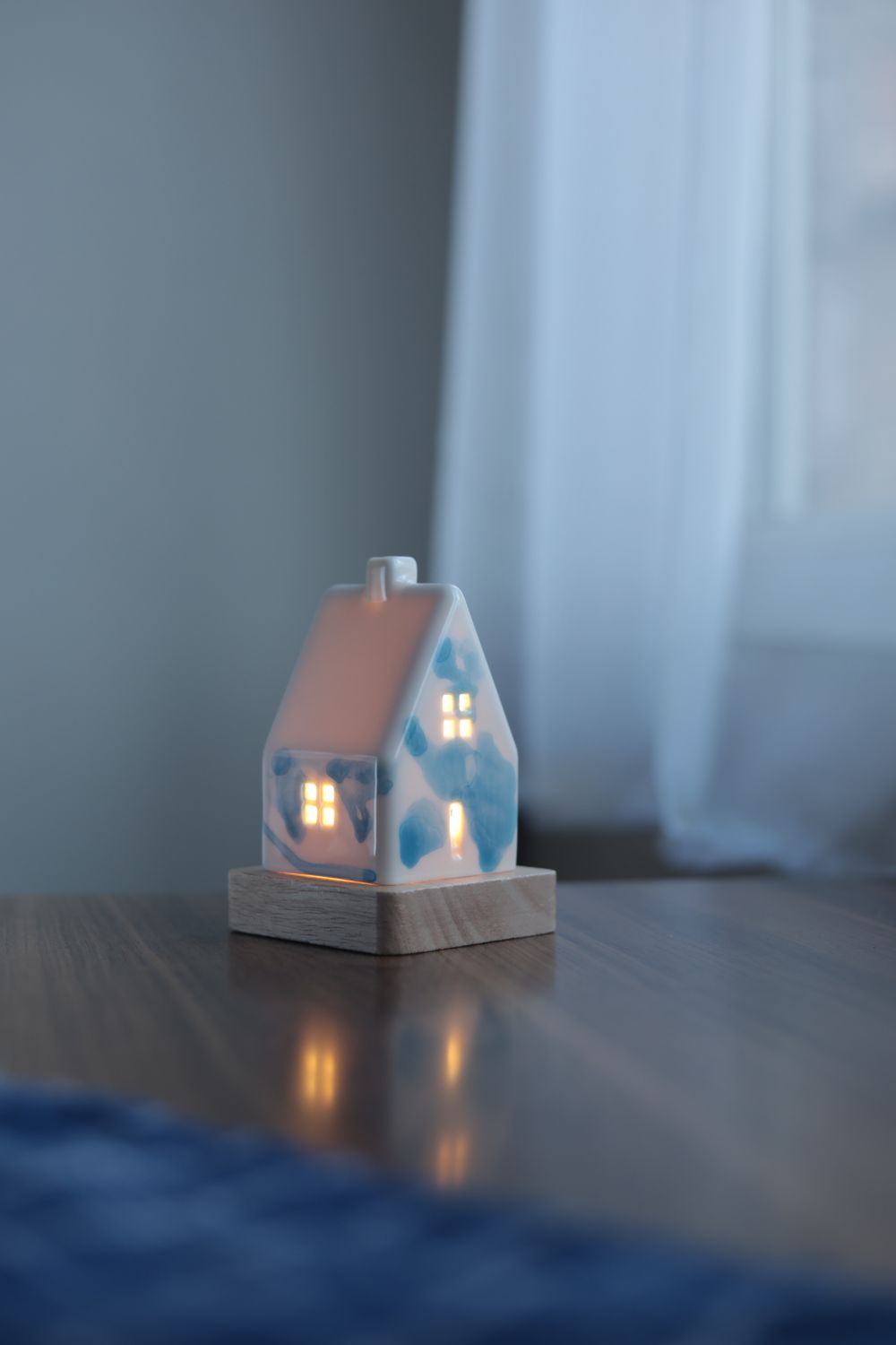 Big Porcelain Night Lamp #05