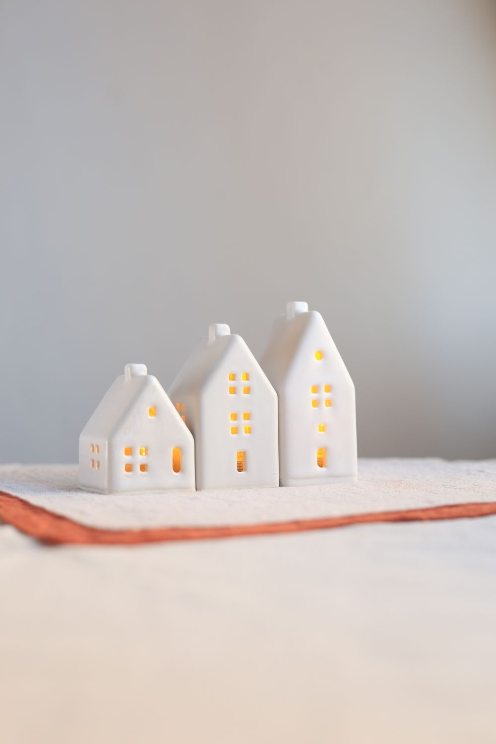 3 Ceramic Luminary Houses set #07