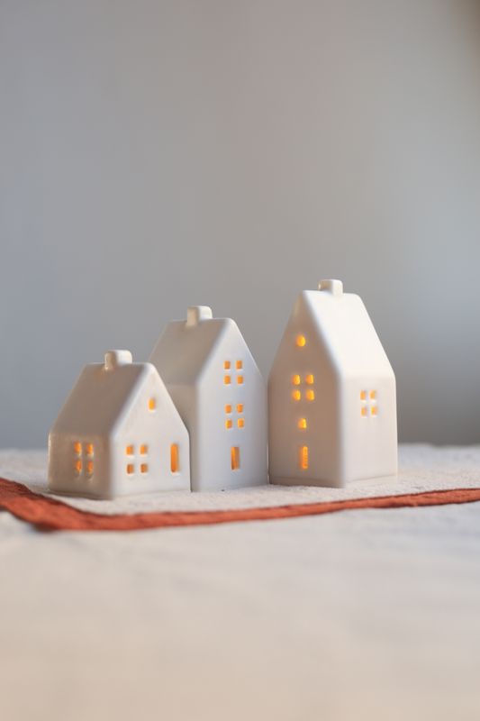 3 Ceramic Luminary Houses set #07