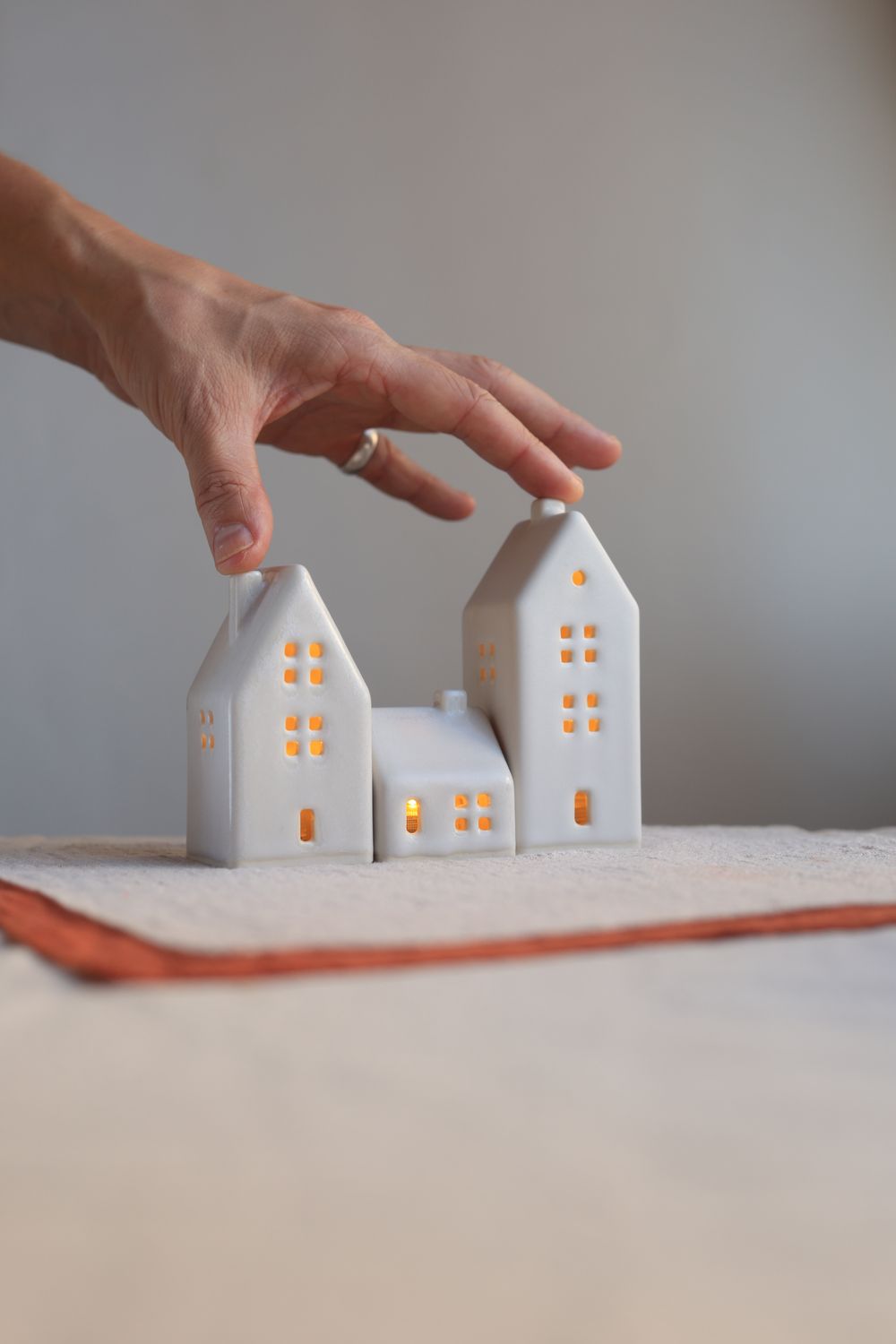 3 Ceramic Luminary Houses set #08