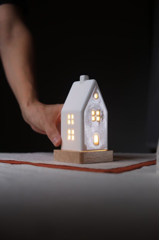 Big Porcelain Night Lamp #02