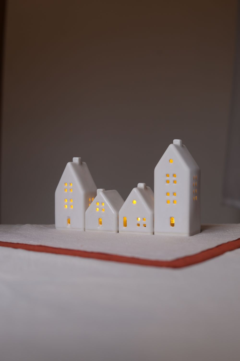 4 Ceramic Luminary Houses set #15