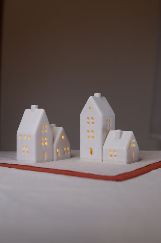 4 Ceramic Luminary Houses set #15