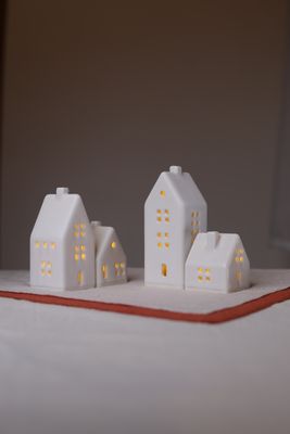 4 Ceramic Luminary Houses set #15
