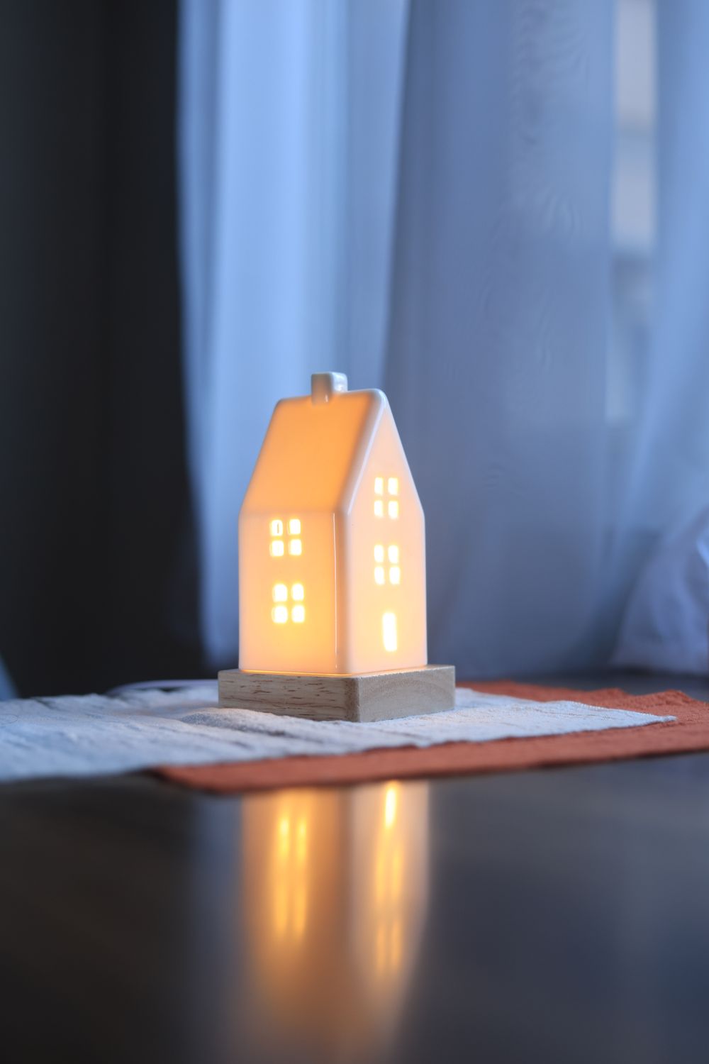 Big Porcelain Night Lamp #23