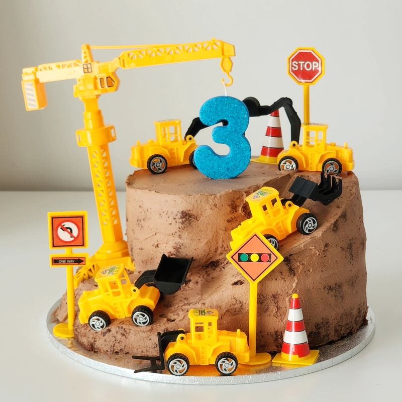Construction Cake