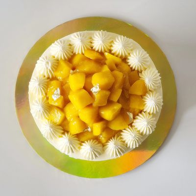 Mango Cream Cake