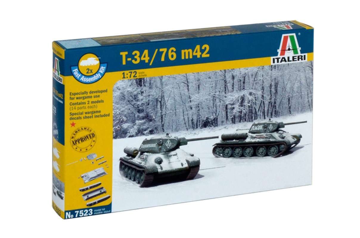 Russian T34/76mm tanks 1942 2x WW2