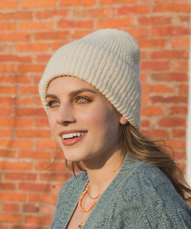 Plush Alpaca Hat - Ivory