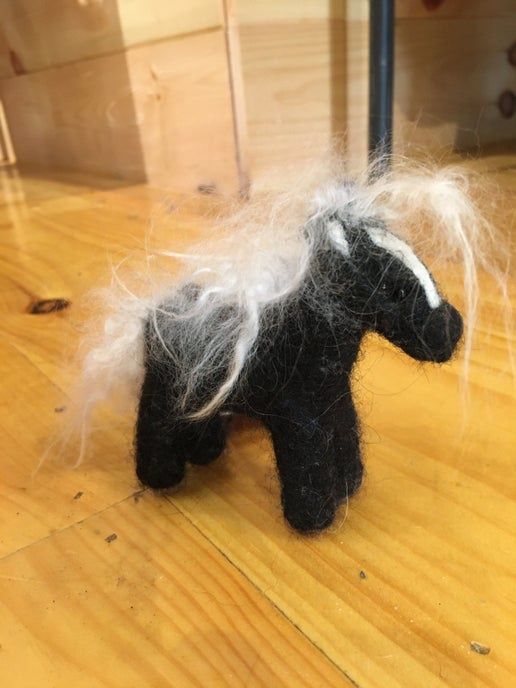 Felted Horse (Asst. Colors)