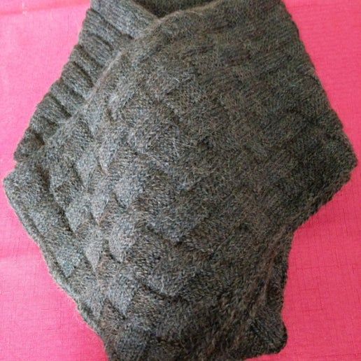 NEAFP Basketweave Suri Scarf