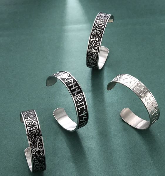 Cuff Bracelet: Celtic Designs